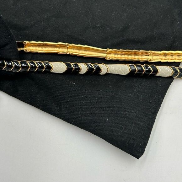 Women’s St. Laurent, gold toned necklace with alternating long and short links - Picture 6 of 9